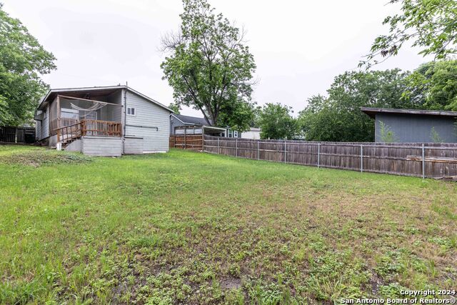 120 Nelson Ave Property Photo 30