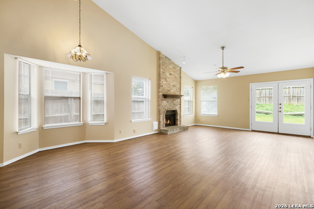 8007 Forest Crossing Property Photo 3