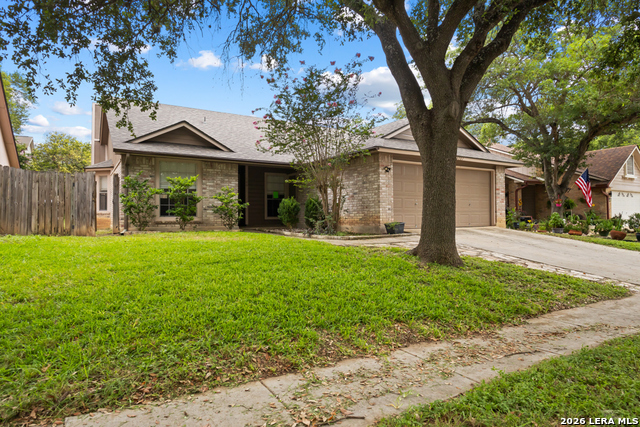 8007 Forest Crossing Property Photo 6