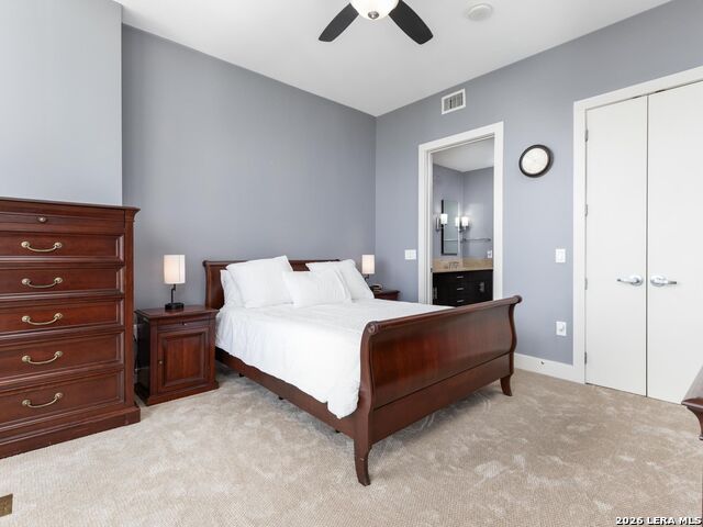 610 E Market St Property Photo 12