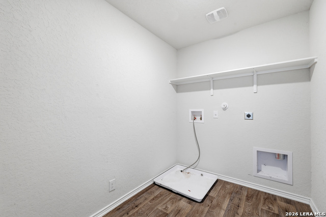 6630 Greensleeves Property Photo 34