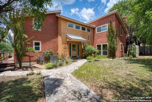 696 Faurie Rd Property Photo 1