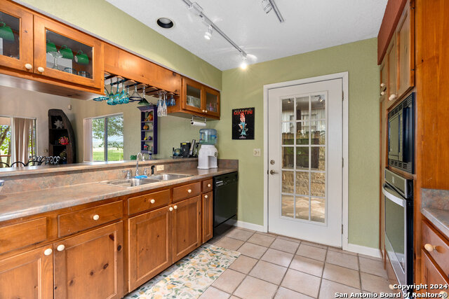 696 Faurie Rd Property Photo 12