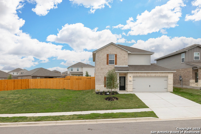 9234 FOXING BLFS Property Photo 1