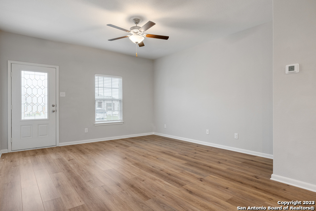 9234 Foxing Blfs Property Photo 4