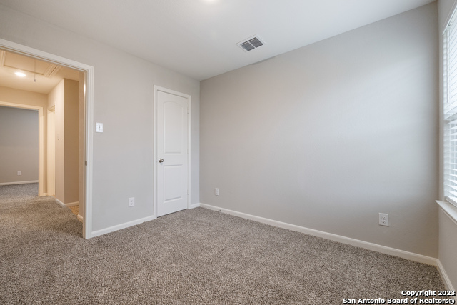 9234 Foxing Blfs Property Photo 10