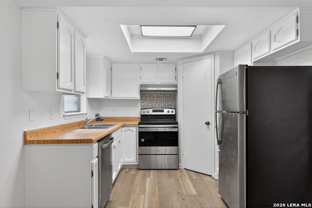 4659 Wetz Property Photo 9