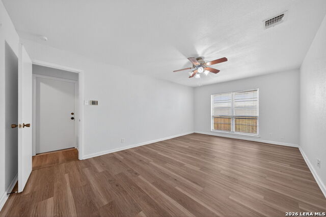 4659 Wetz Property Photo 14