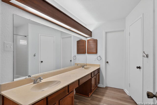 4659 Wetz Property Photo 16