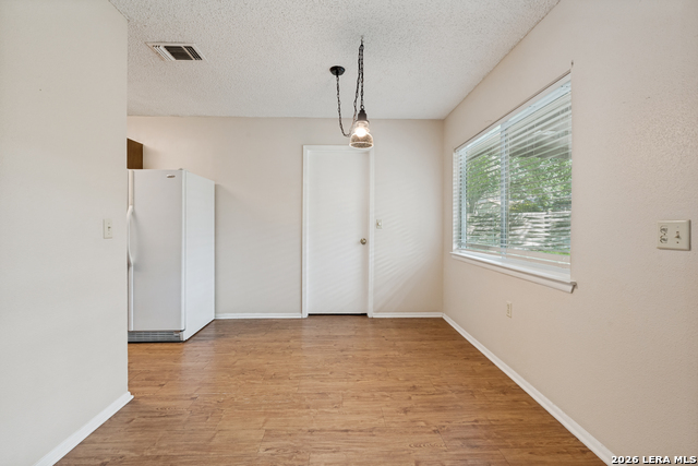 16006 Eagleway St Property Photo 9