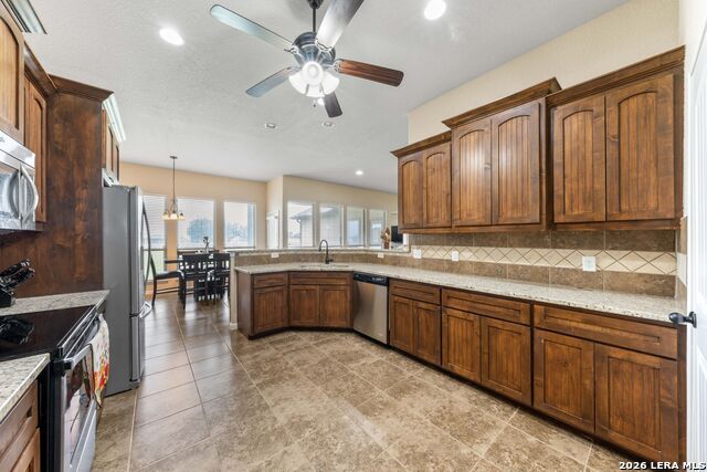 16371 Borregas Rd Property Photo 18