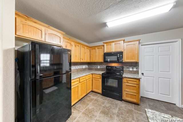 16371 Borregas Rd Property Photo 59