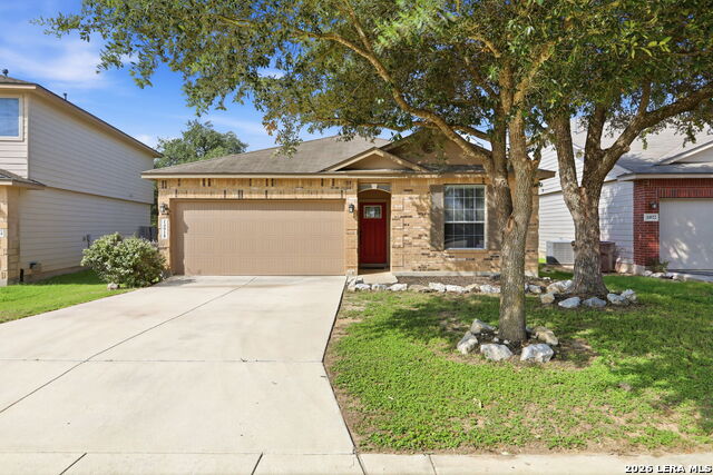 14918 LAUDIE FOX Property Photo 1