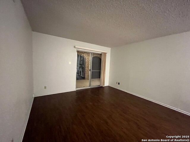 1819 Babcock Rd Property Photo 6