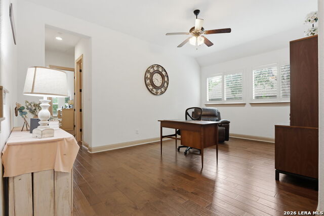 563 Solms Frst Property Photo 23