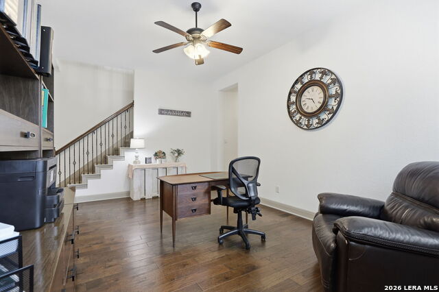 563 Solms Frst Property Photo 24