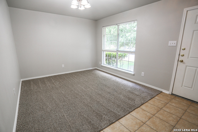 6915 Cutting Crk Property Photo 5