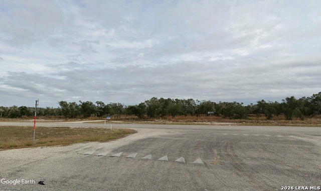 704 Highway 35 S Property Photo 1