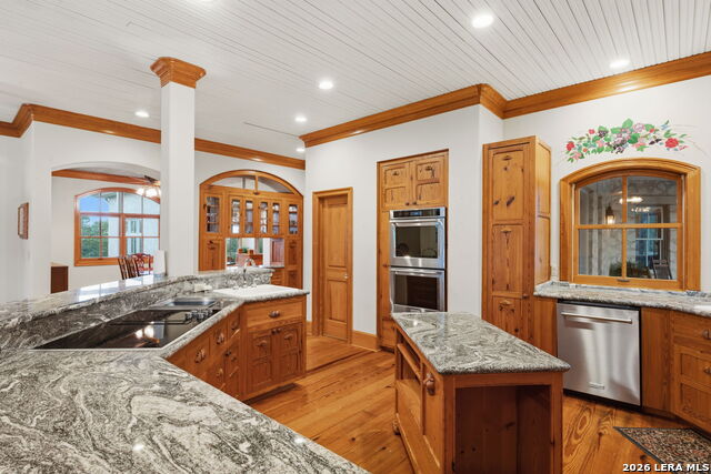 7419 Secretariat Ln Property Photo 14
