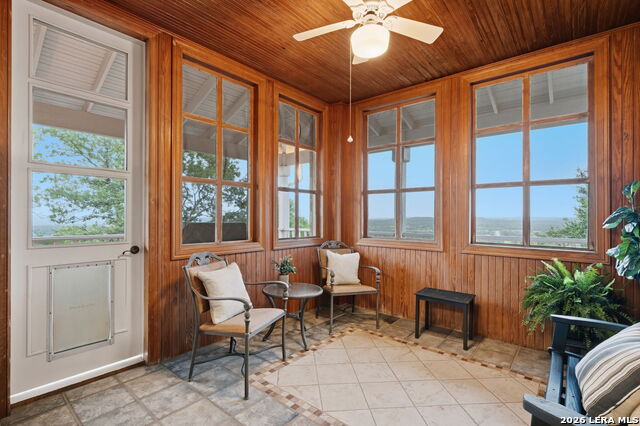 7419 Secretariat Ln Property Photo 18