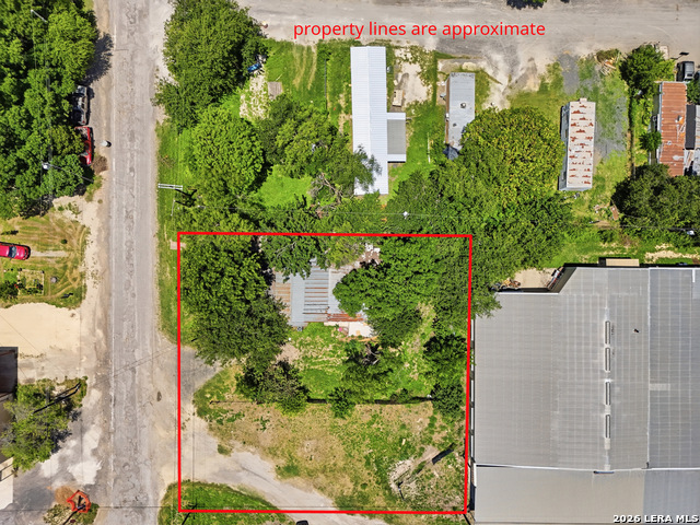 312 E Brazos St Property Photo 7