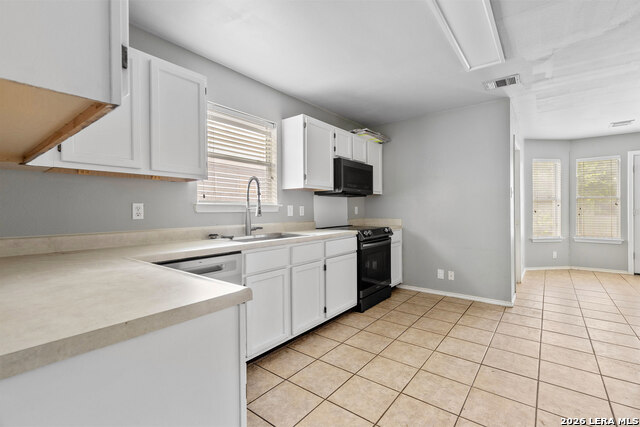 9915 Sandlet Trl Property Photo 9