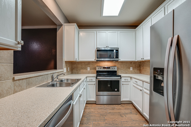 2640 Grayson Way Property Photo 10