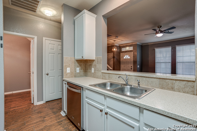 2640 Grayson Way Property Photo 12