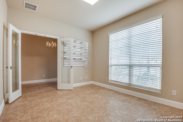 562 White Canyon Property Photo 4