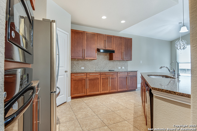 562 White Canyon Property Photo 11