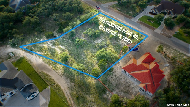 755 Maximino Ridge Rd Property Photo 2