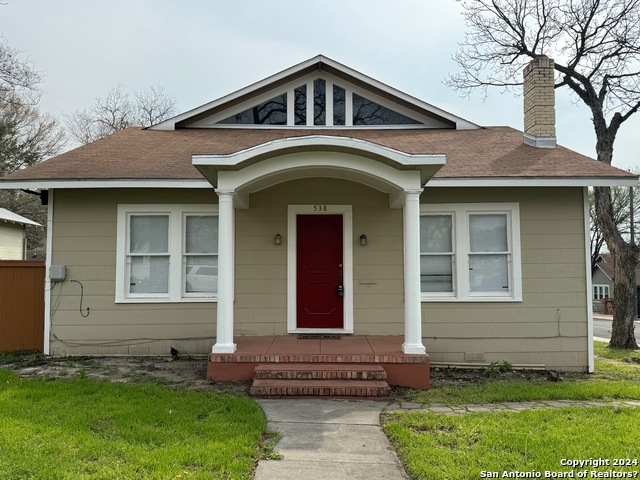 538 W Elsmere Pl Property Photo 1