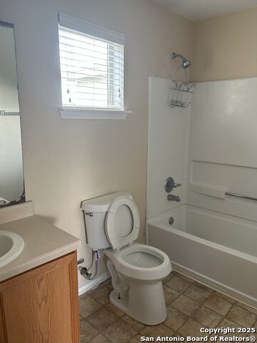 2126 Hollow Circle Property Photo 12