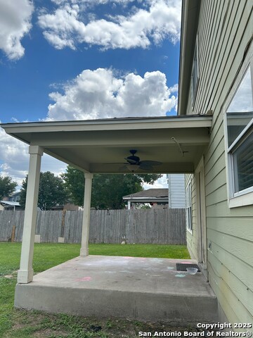 2126 Hollow Circle Property Photo 16