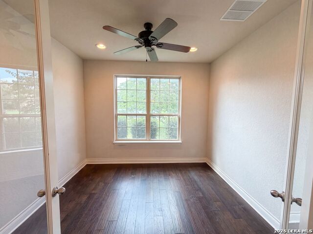 1058 Cedar Glen Dr Property Photo 11