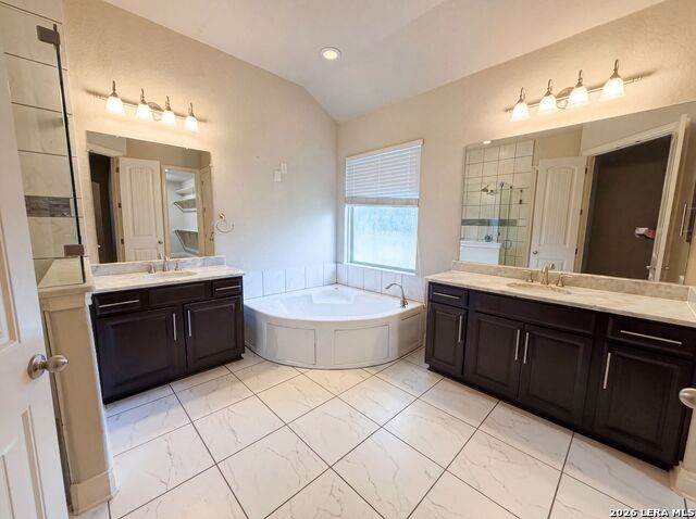 1058 Cedar Glen Dr Property Photo 12