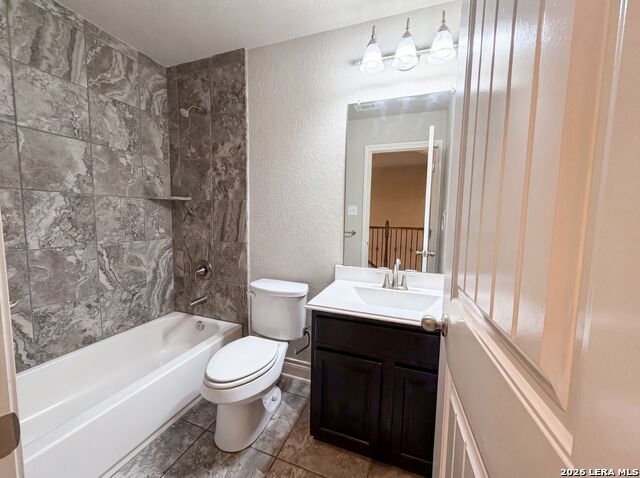 1058 Cedar Glen Dr Property Photo 19