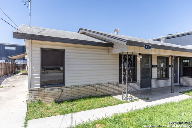 131 Harald Property Photo 3