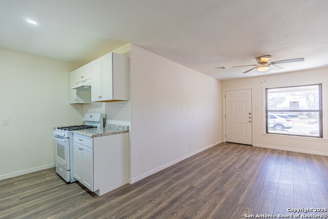 131 Harald Property Photo 8