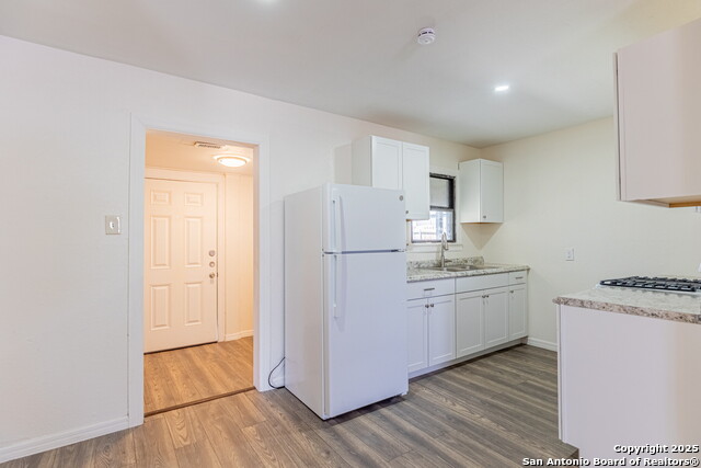 131 Harald Property Photo 9