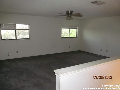 9506 Andrew Pt Property Photo 4
