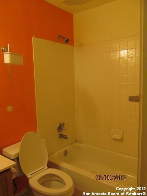 9506 Andrew Pt Property Photo 8
