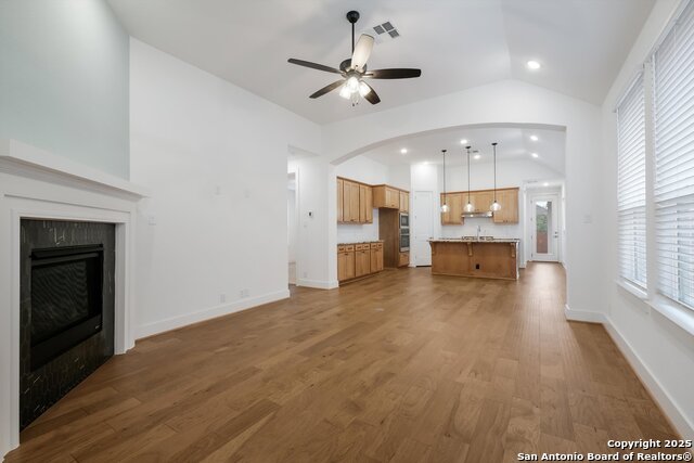 1020 Easy Gruene Property Photo 5