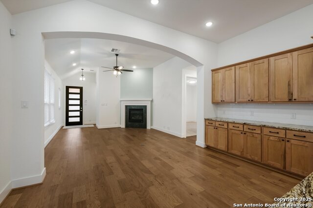 1020 Easy Gruene Property Photo 6