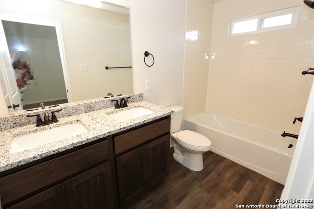 7634 Agave Bend Property Photo 9