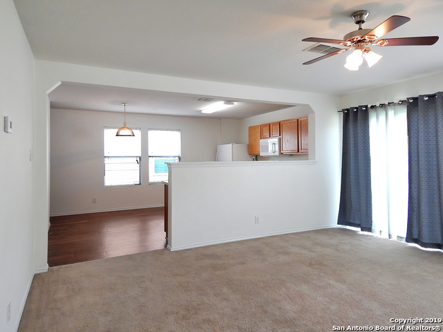 211 Quince Flower Property Photo 5