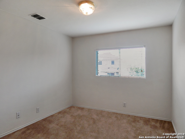 211 Quince Flower Property Photo 8