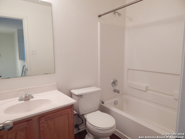 211 Quince Flower Property Photo 11