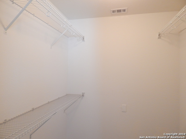 211 Quince Flower Property Photo 13