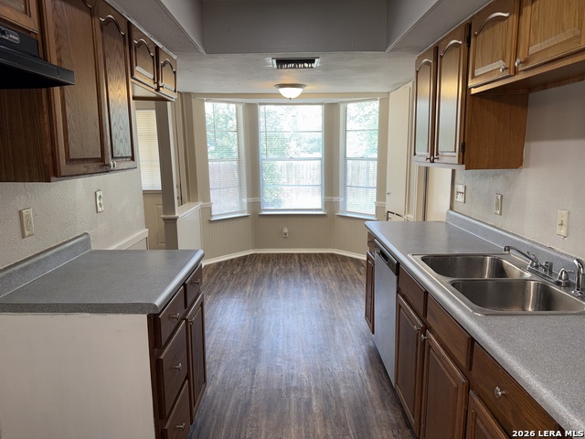 8111 Rain Forest Drive Property Photo 5
